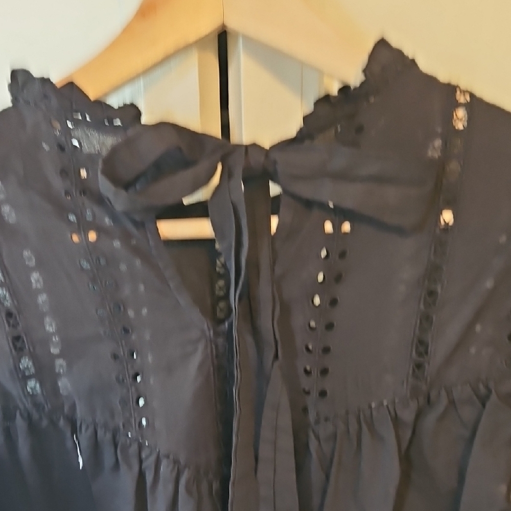 Express Black Ruffled Blouse - Picture 5 of 5